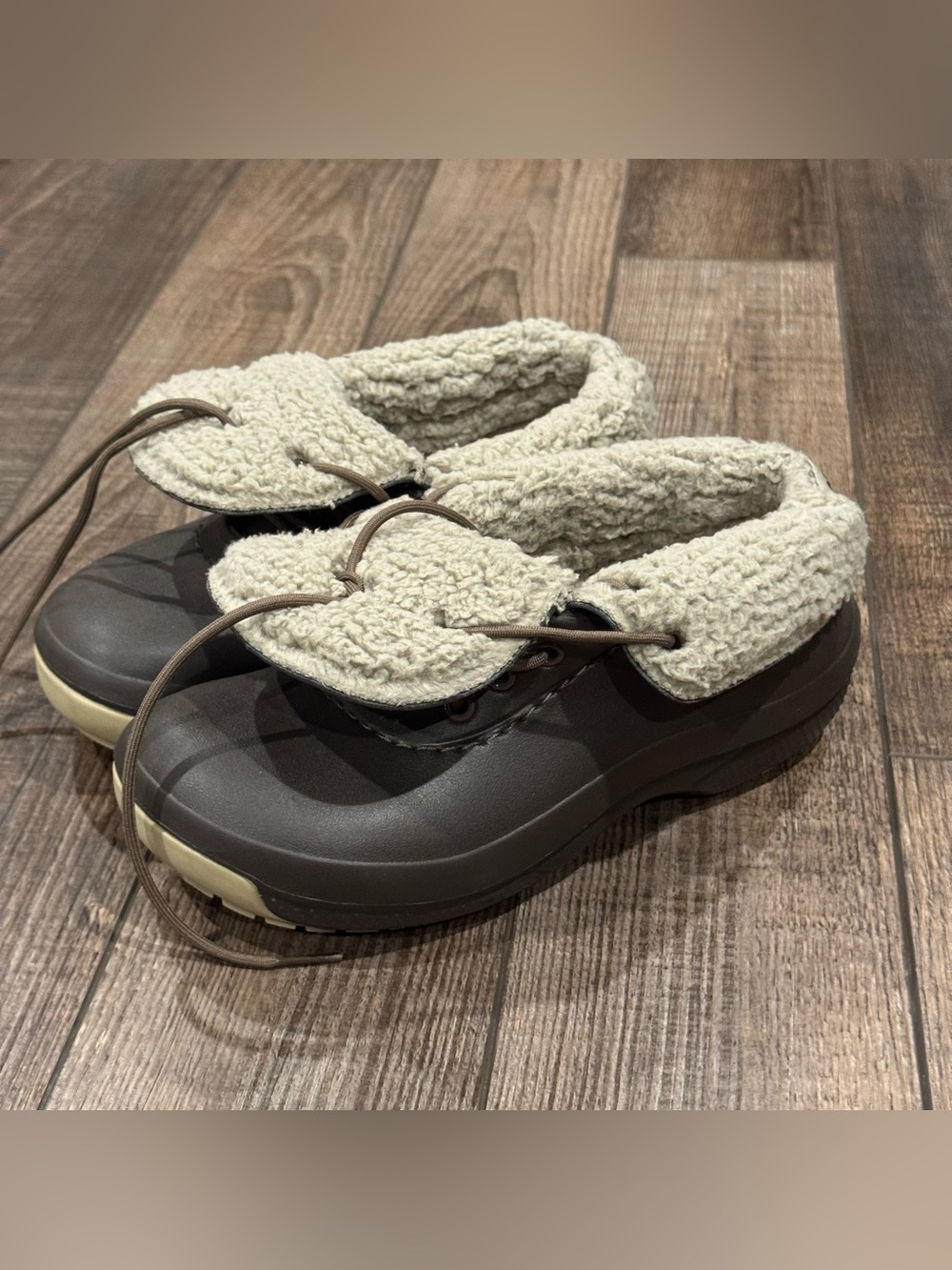 Crocs Blitzen Luxe Convertible Fur Lined Clog Shoe Unisex M6/W8 Brown Taupe EUC